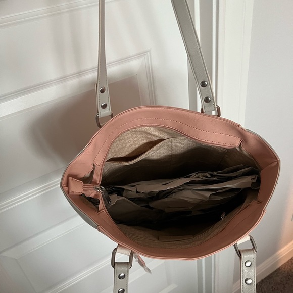 Purse - Picture 3 of 5